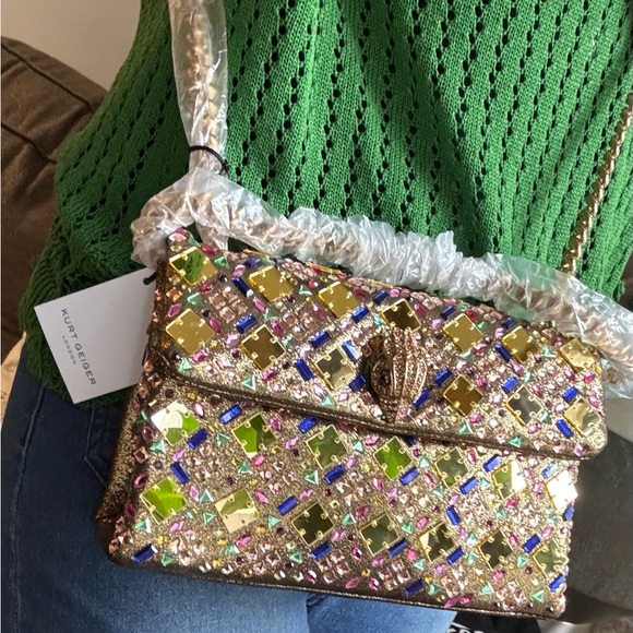 Authentic KURT GEIGER LONDON mirror/Crystals flap magnetic crossbody/ shoulder - Picture 16 of 16